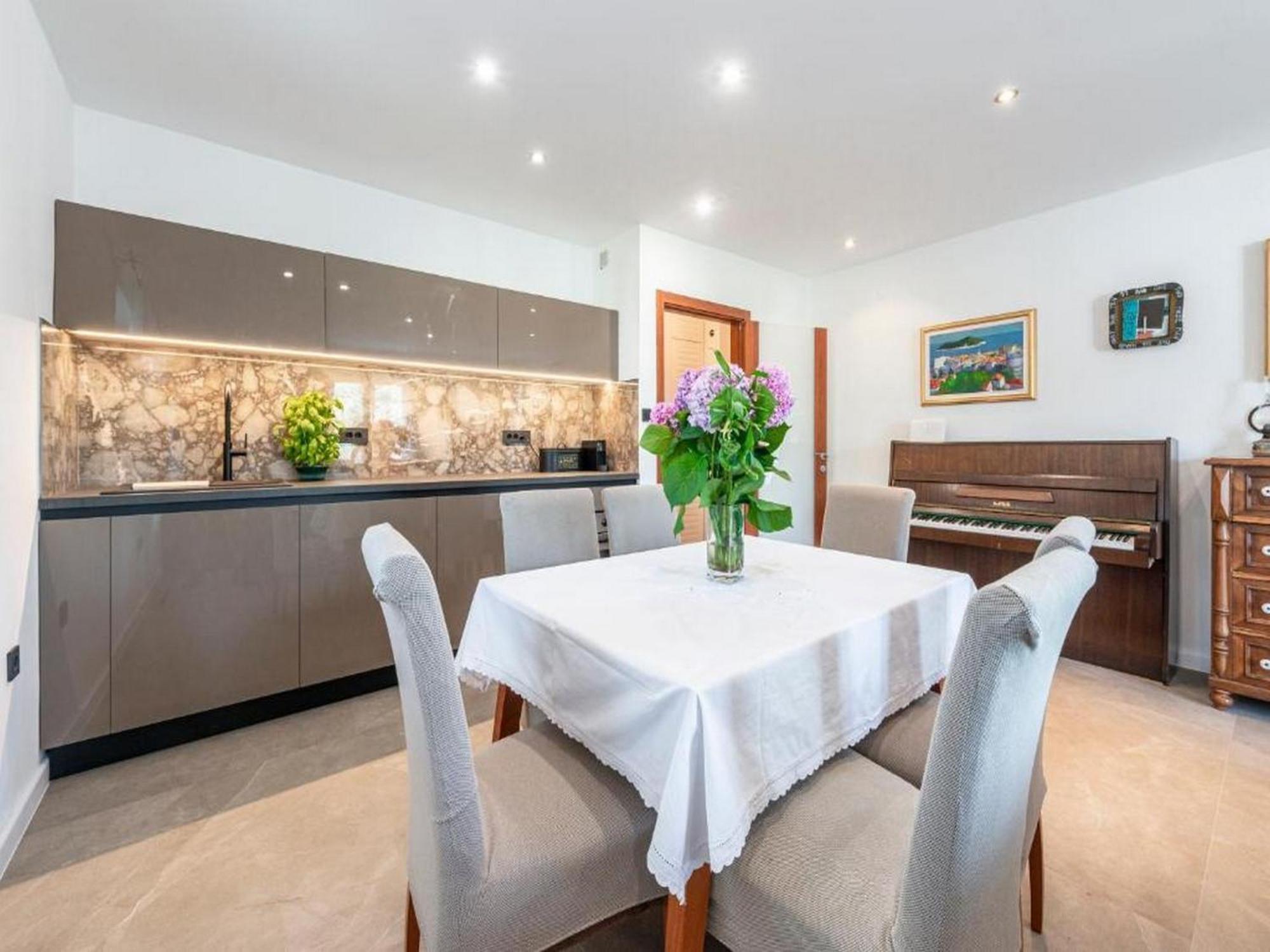 דוברובניק Apartments Meri & Karla מראה חיצוני תמונה